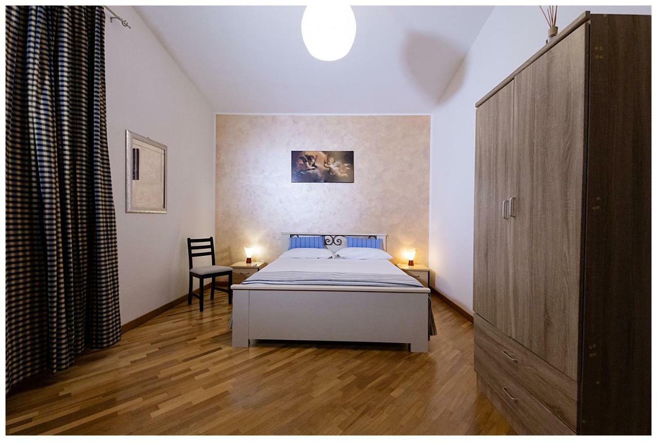 Bed And Breakfast Villa Fatima Трані Екстер'єр фото