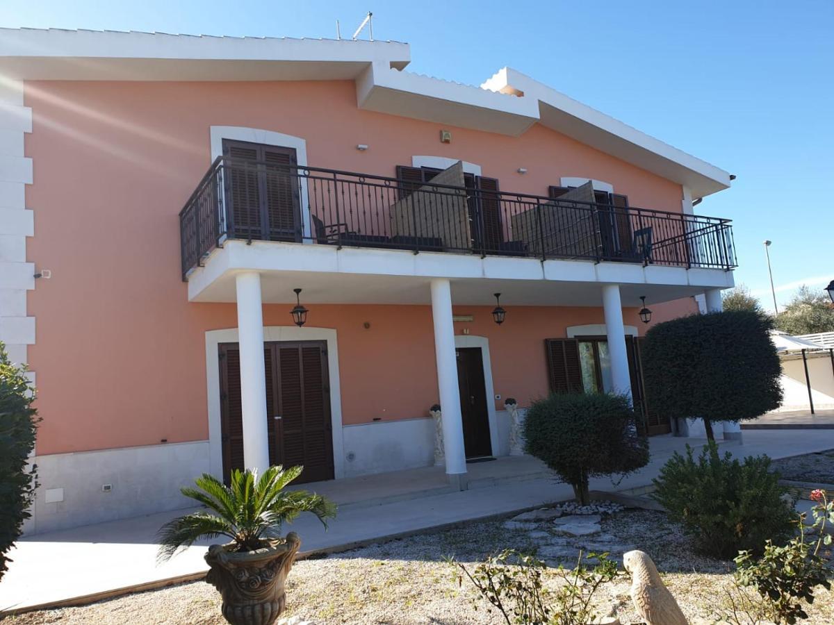 Bed And Breakfast Villa Fatima Трані Екстер'єр фото