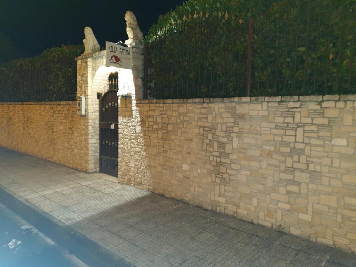 Bed And Breakfast Villa Fatima Трані Екстер'єр фото
